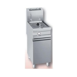 FRITEUSE triphasée  15 L (1 bac)